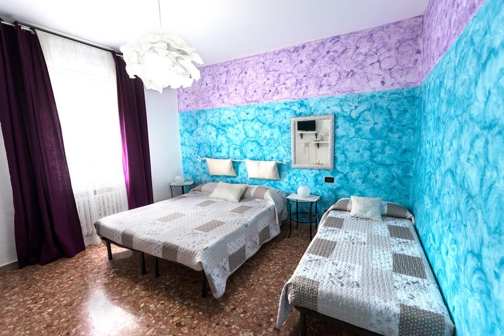 Casa Vacanze Antonia โบโลญญา ภายนอก รูปภาพ