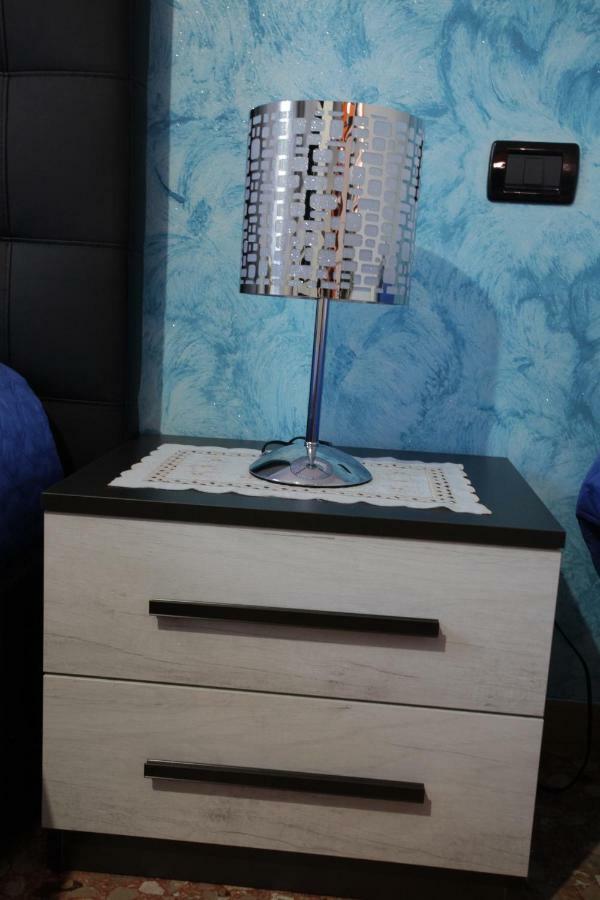 Casa Vacanze Antonia โบโลญญา ภายนอก รูปภาพ